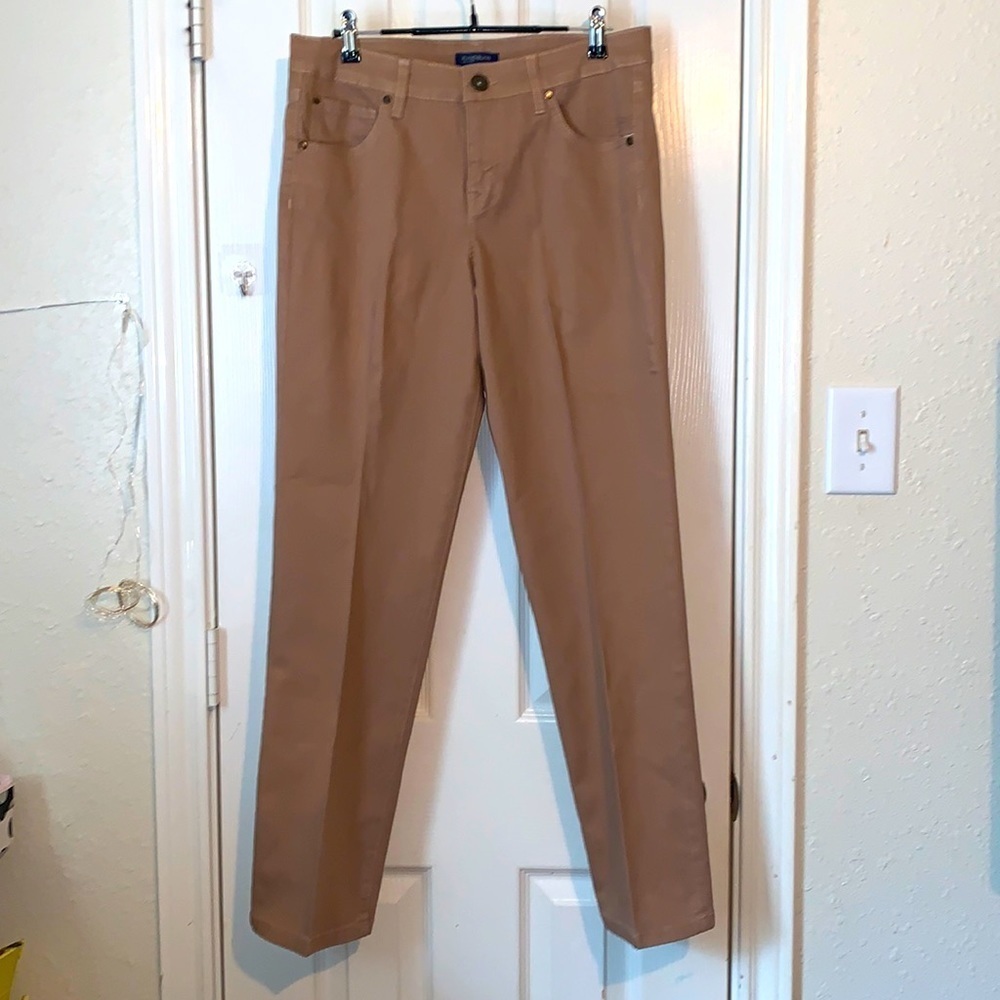Bandolino petite tan straight leg denim jeans